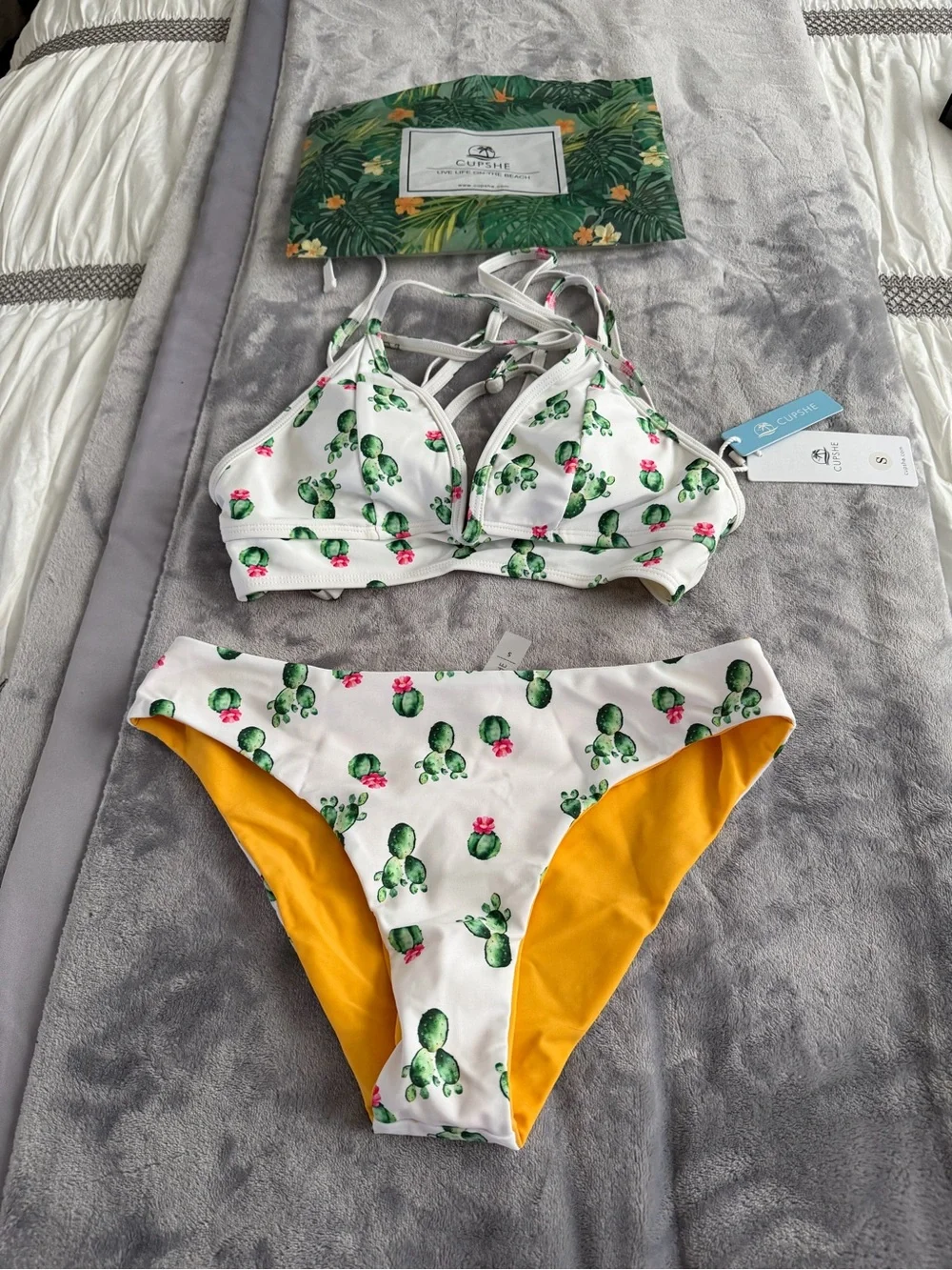 Cupshe White Cactus Print Strappy Bikini with Yellow Lining - Picture 1 of 2
